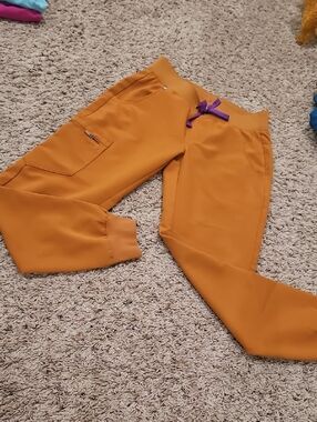 Figs Zamora Bottoms- XS/P- Atlantic Fall